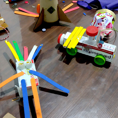 Fábrica de Brinquedos: Atividades manuais e educativas para fazer longe da  TV e dos jogos eletrônicos